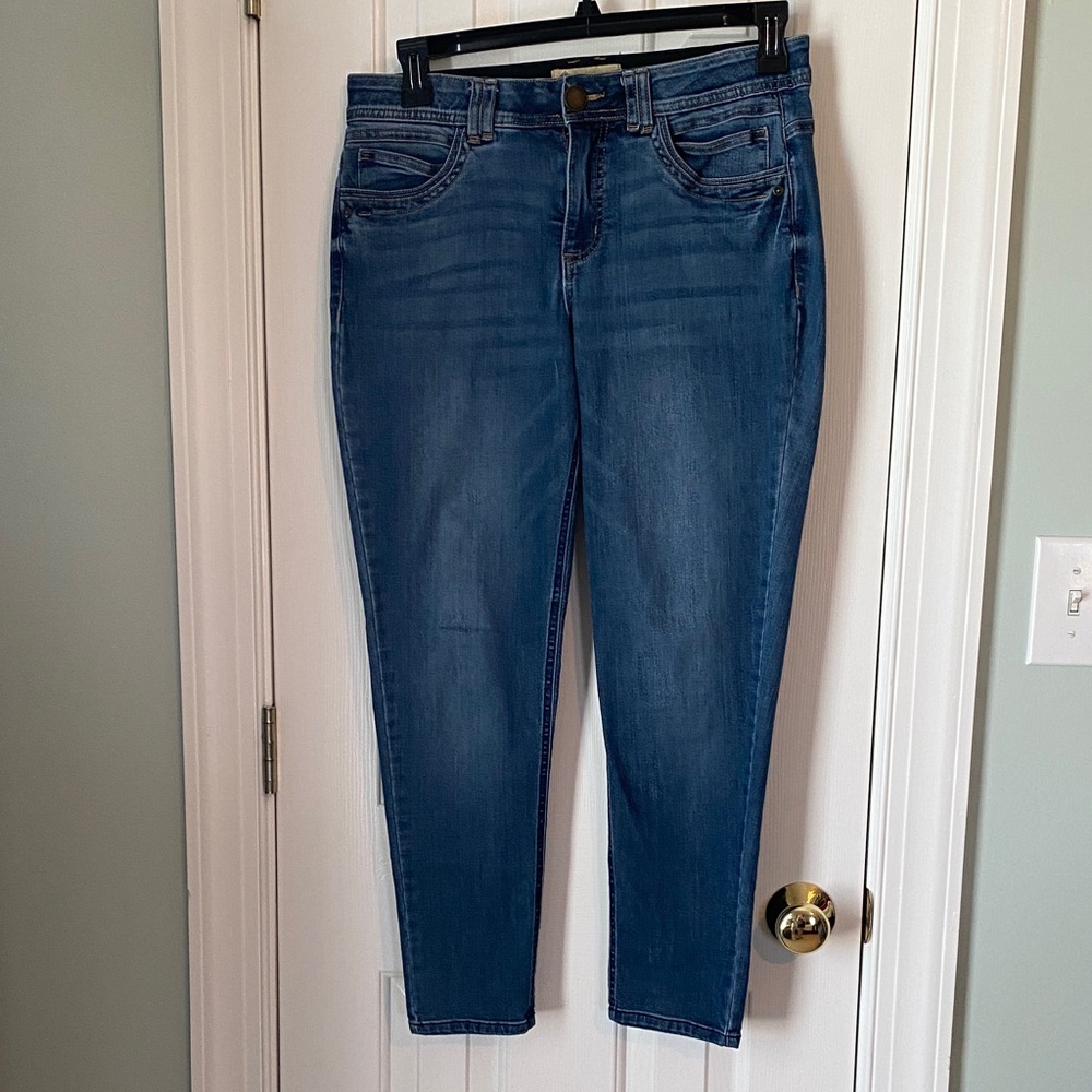 Democracy Mid Blue Ankle Crop Slim Jeans